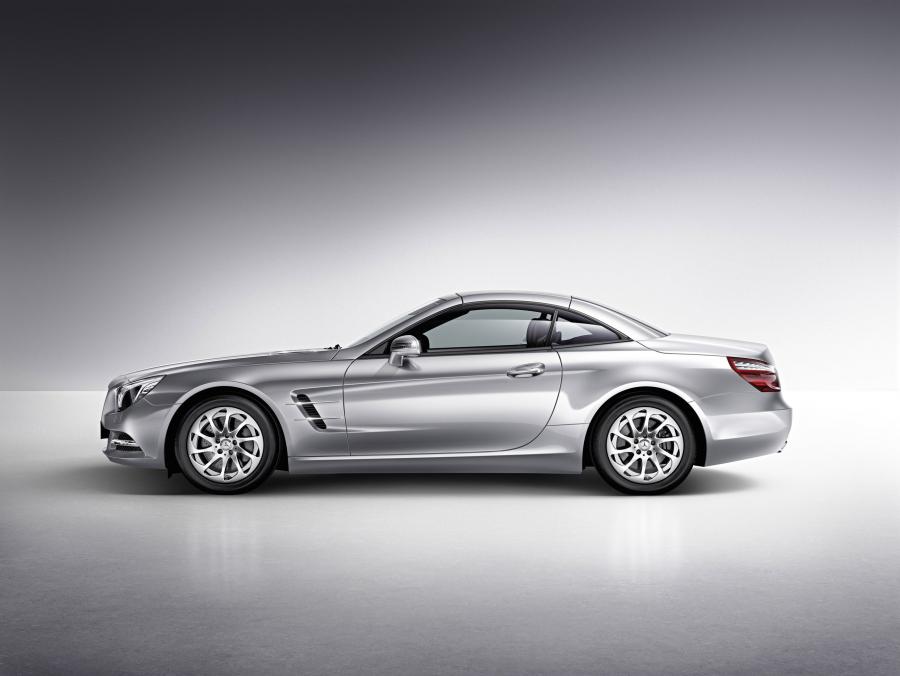  Mercedes-Benz SL-Class 2013 года  (фото 22 из 66)